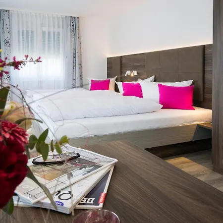 ホテル Loewen Garni - ルスト