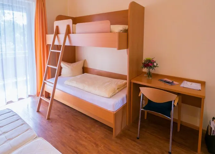 Loewen Garni - Hotel Rust