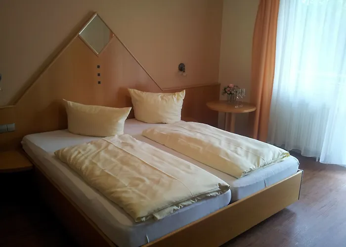 Hotel Loewen Garni -